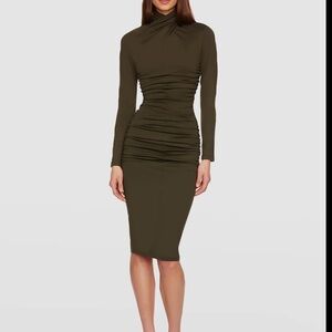Susana Monaco
Crisscross Mock-Neck Ruched Bodycon Dress hunter green